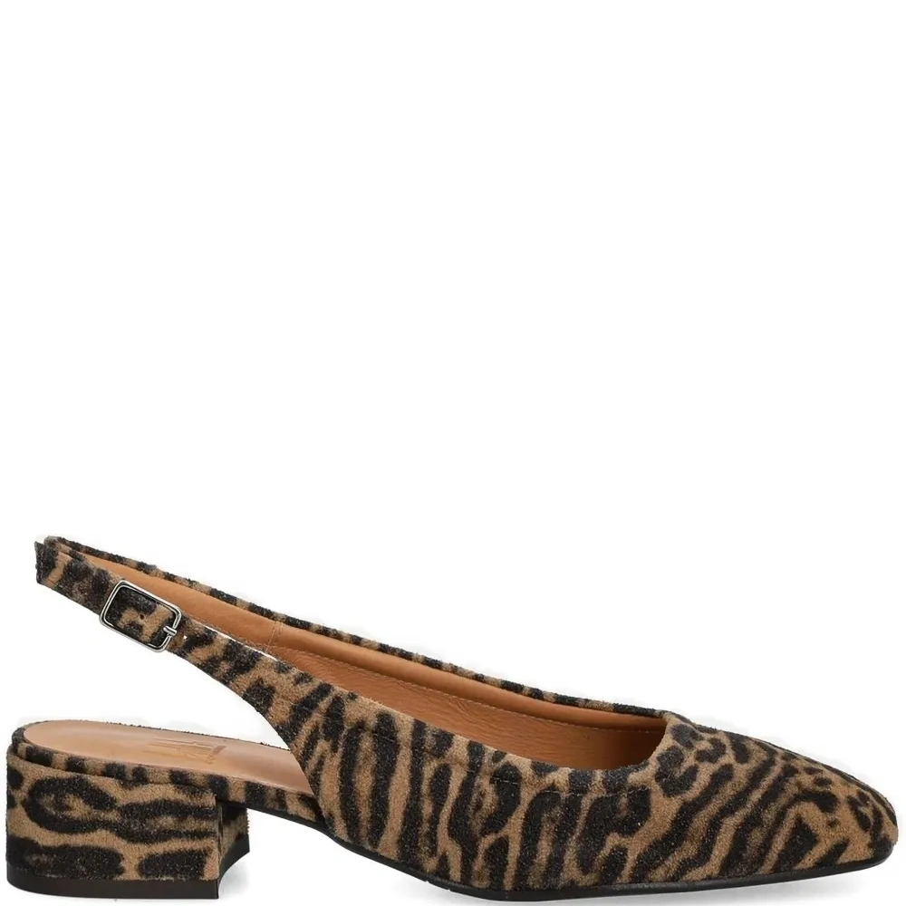 Туфли с ремешком на пятке и леопардовым принтом