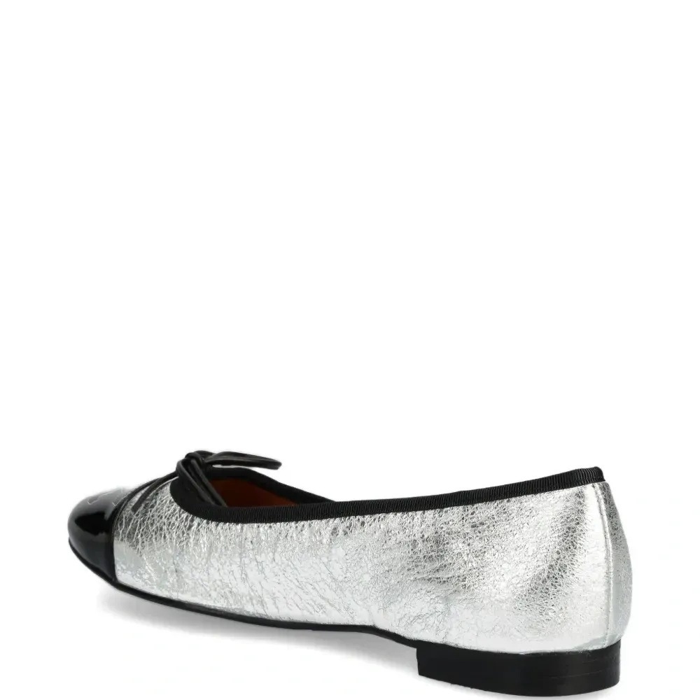 Балетки с эффектом металлик Балетки с эффектом металлик
