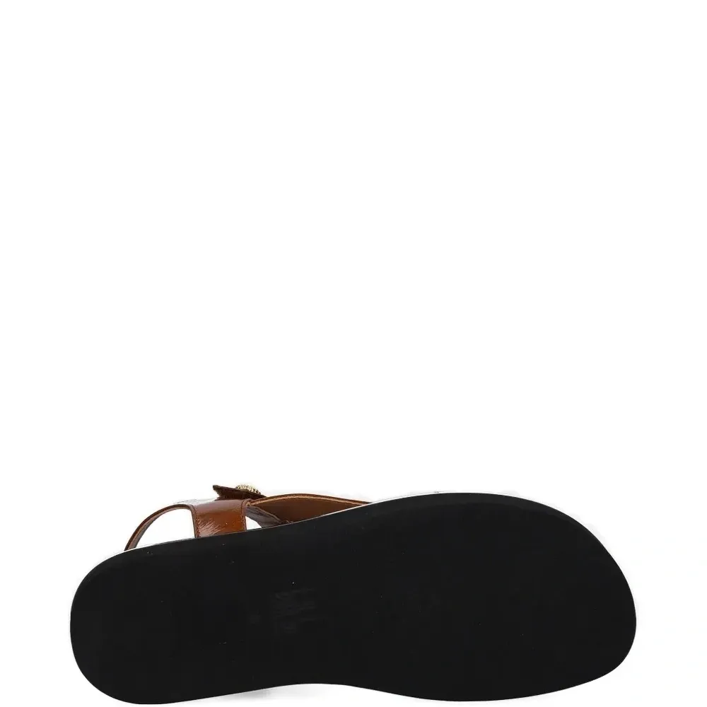 Сандалии на резиновой подошве