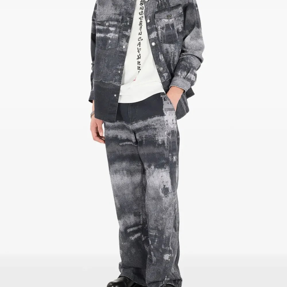 Футболка с принтом