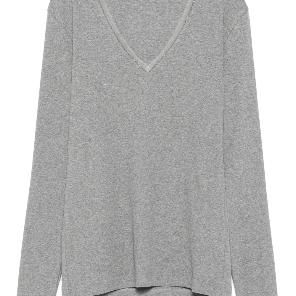 свитер с V-образным вырезом