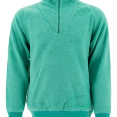 Свитер с высоким воротником