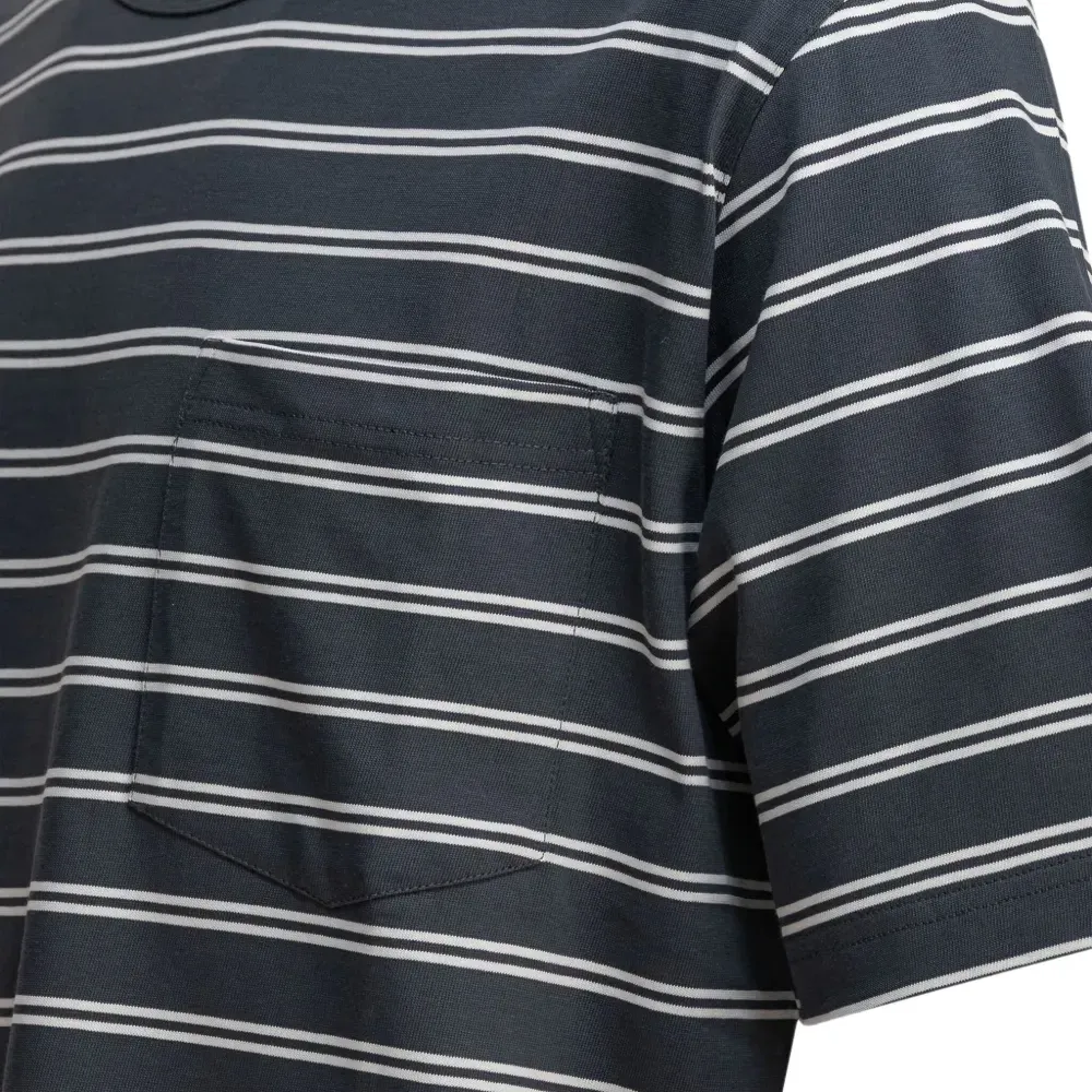 Футболка с карманом в полоску