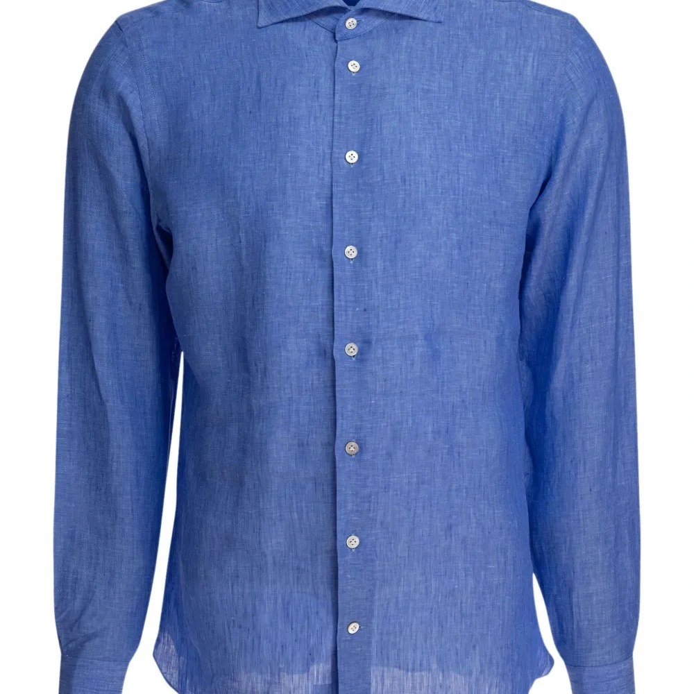 Льняная рубашка с длинными рукавами