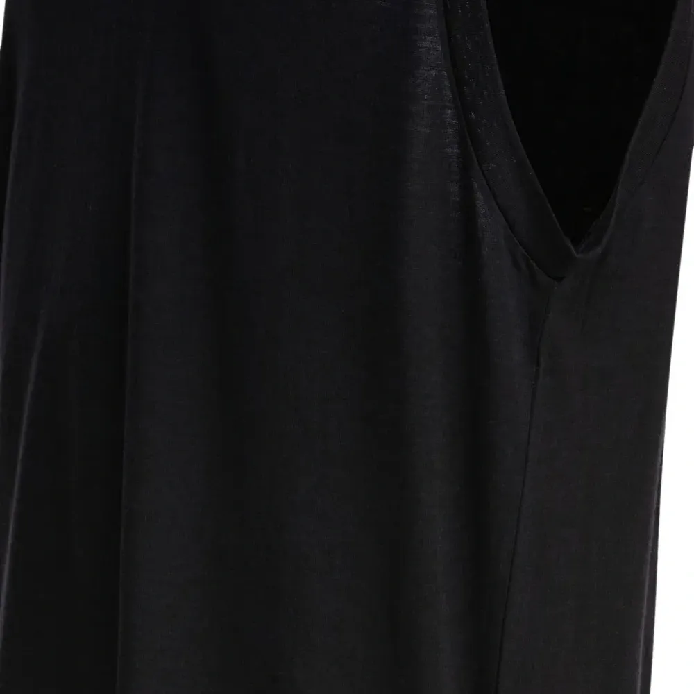 Шерстяной жилет