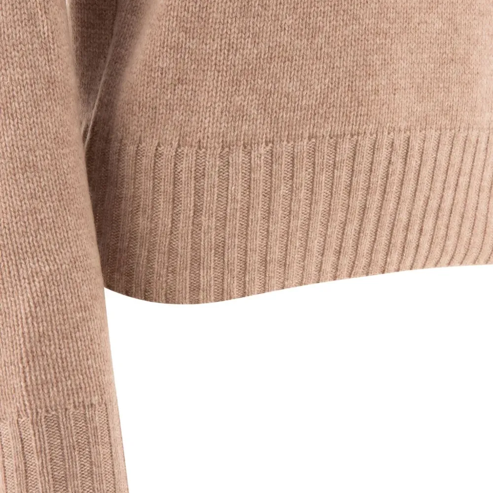 Свитер с рукавами реглан