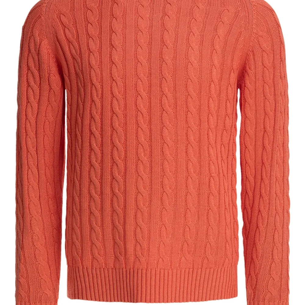 Свитер фактурной вязки с круглым вырезом