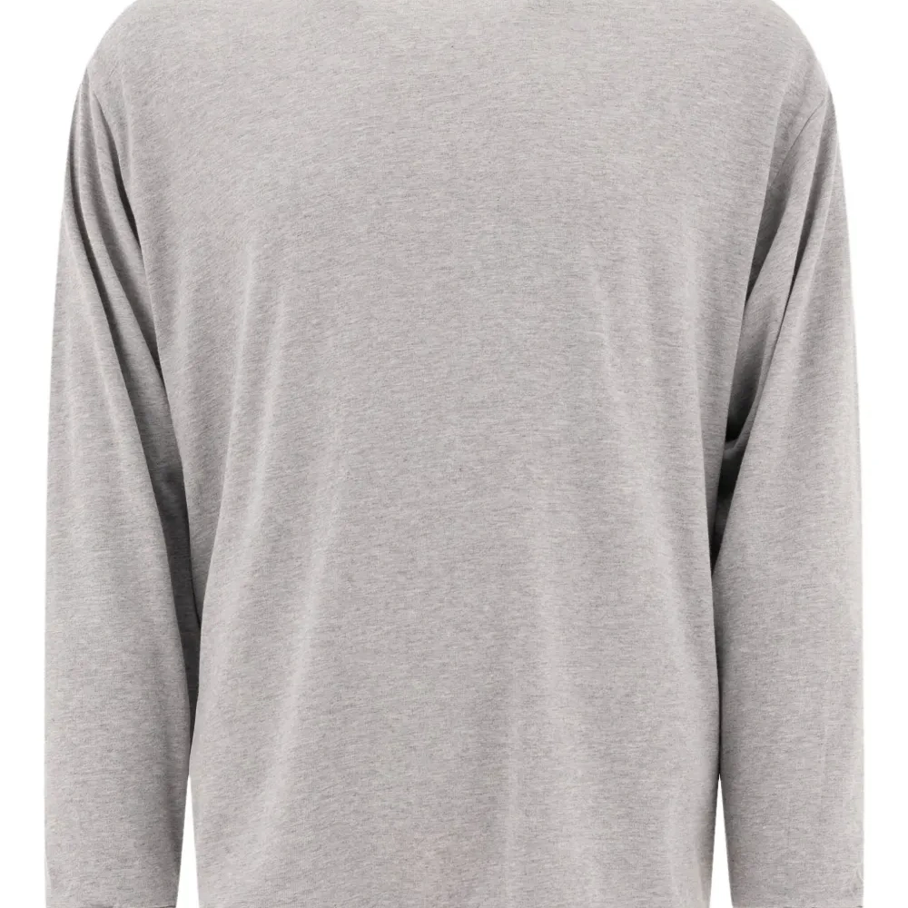 Футболка с длинными рукавами