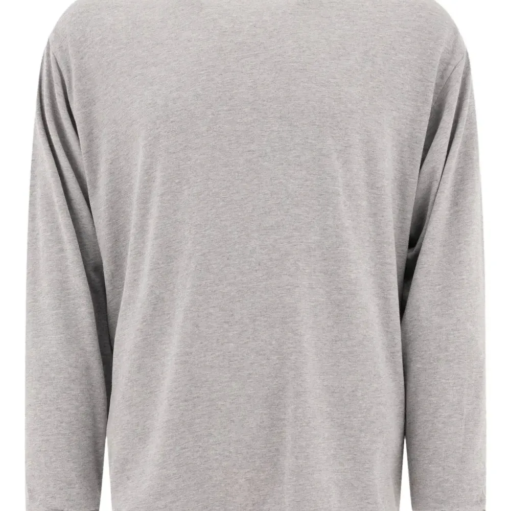 Футболка с длинными рукавами