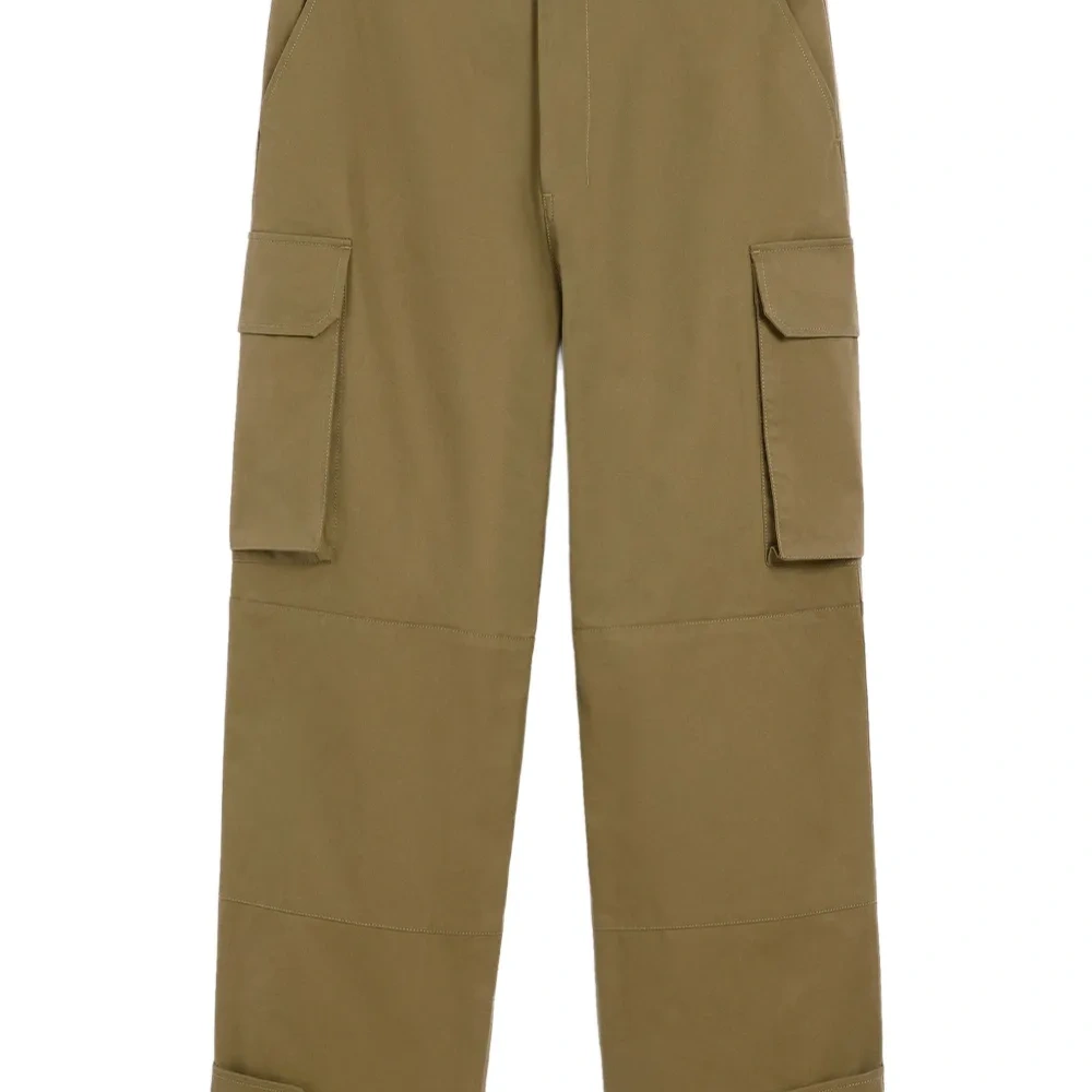 Брюки с карманами карго