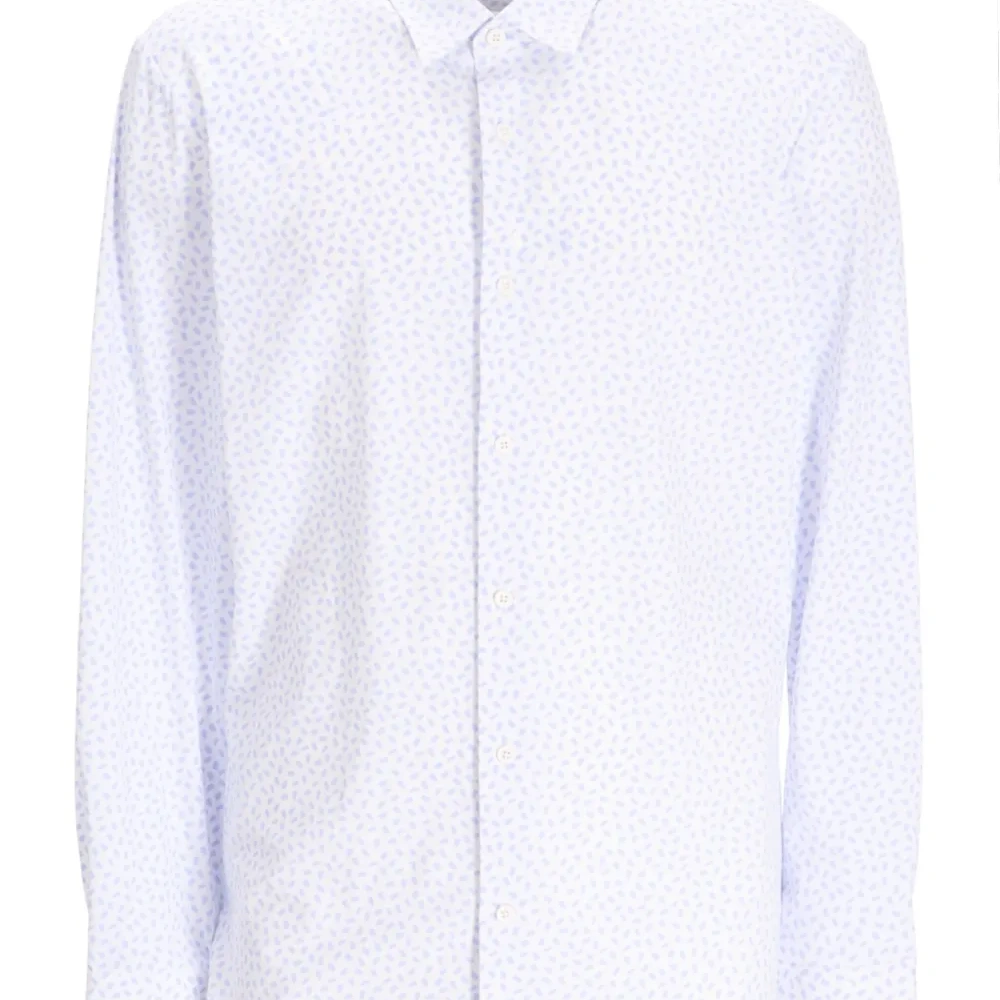 рубашка на пуговицах