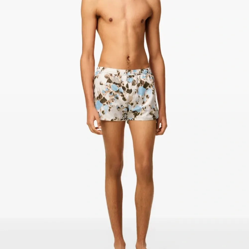 Однотонные плавки-шорты Однотонные плавки-шорты