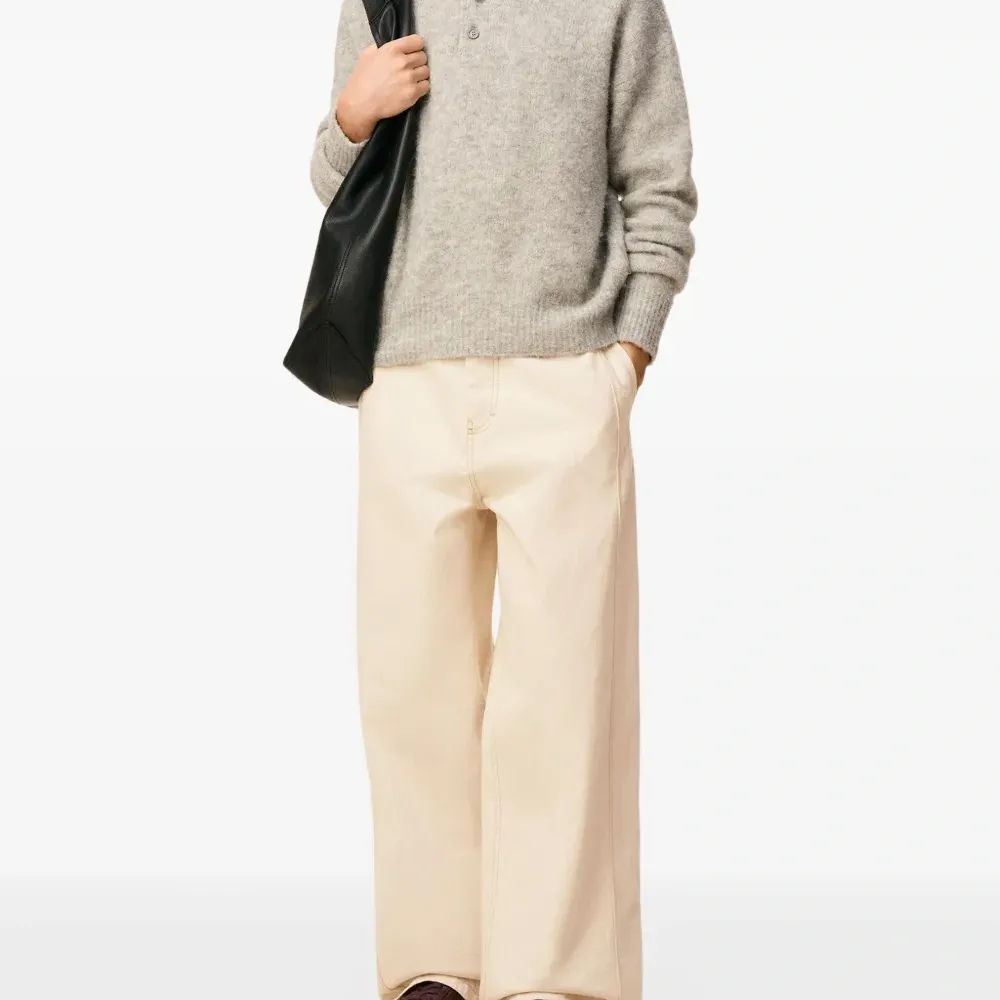 джинсы свободного кроя