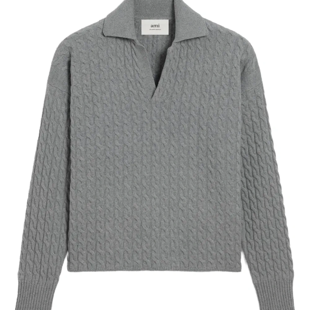 Свитер фактурной вязки