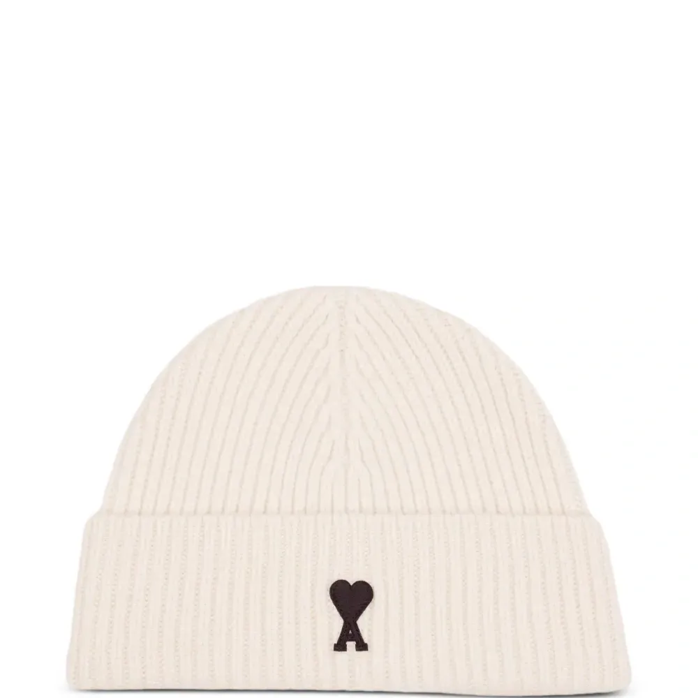 шапка бини с монограммой Ami de Coeur шапка бини с монограммой Ami de Coeur