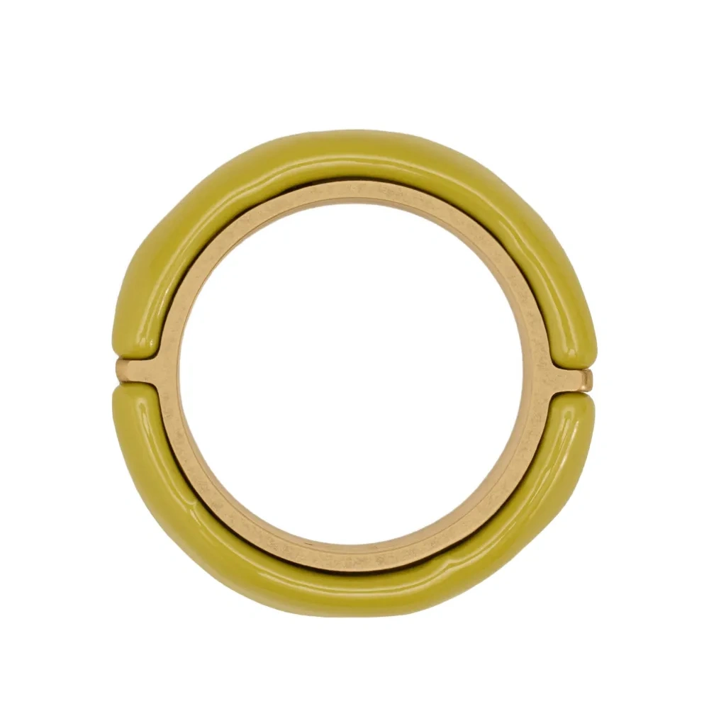 Лакированное кольцо