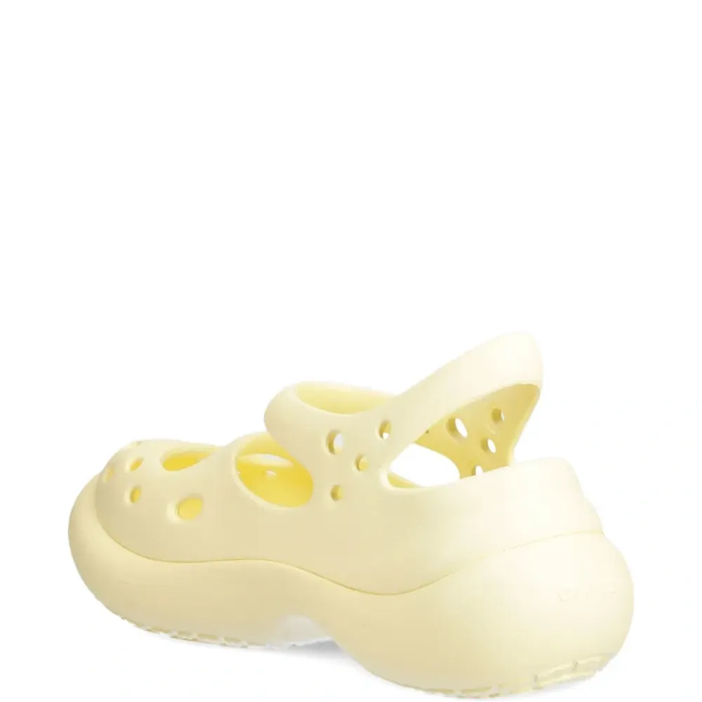 Сандалии Мэри Джейн с перфорацией