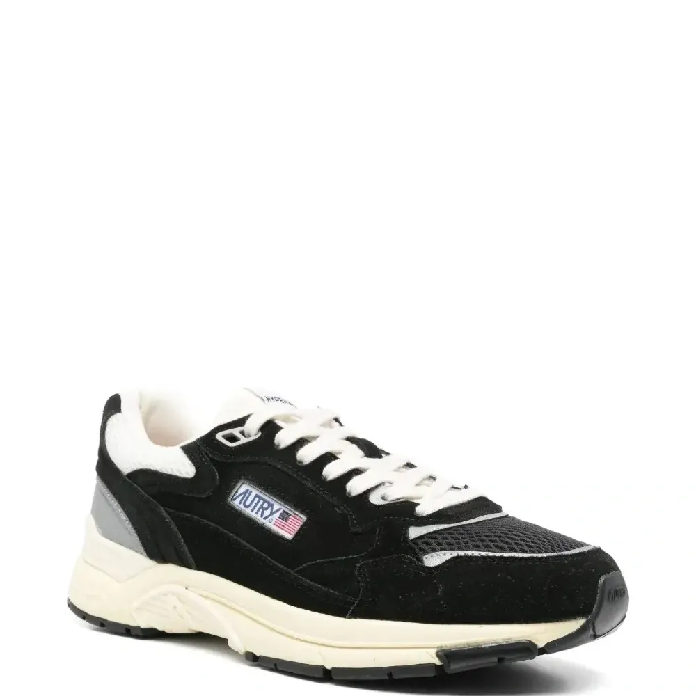 кроссовки Hyperway