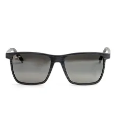 солнцезащитные очки в квадратной оправе