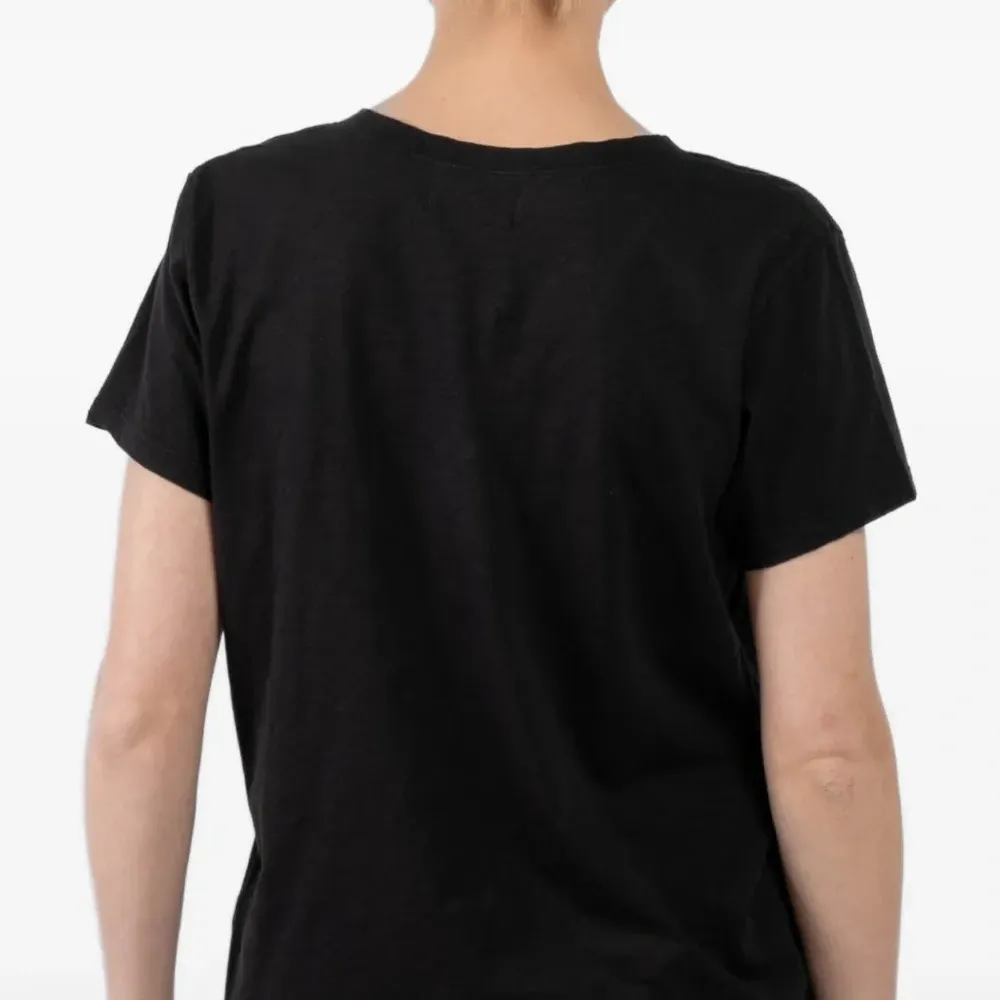 Футболка с V-образным вырезом и короткими рукавами Ellie