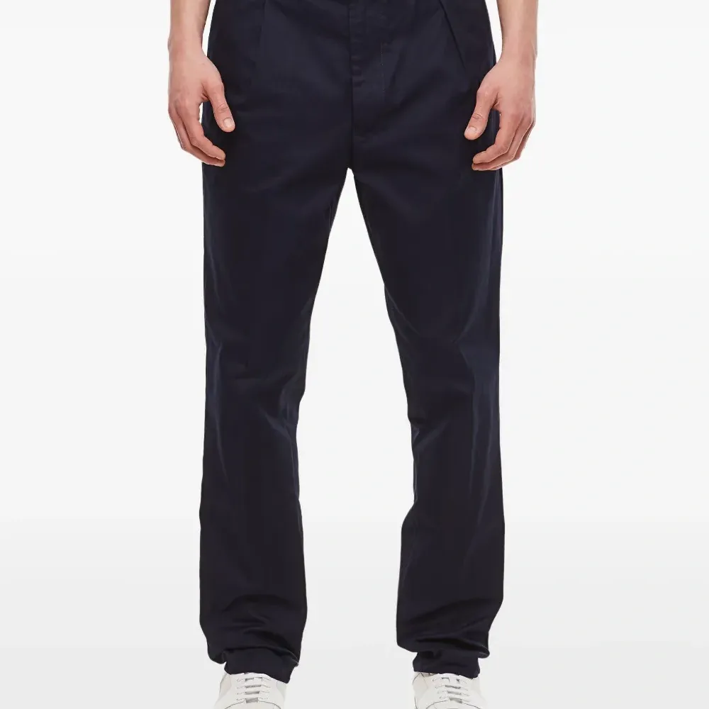 Брюки Bryan со складками спереди