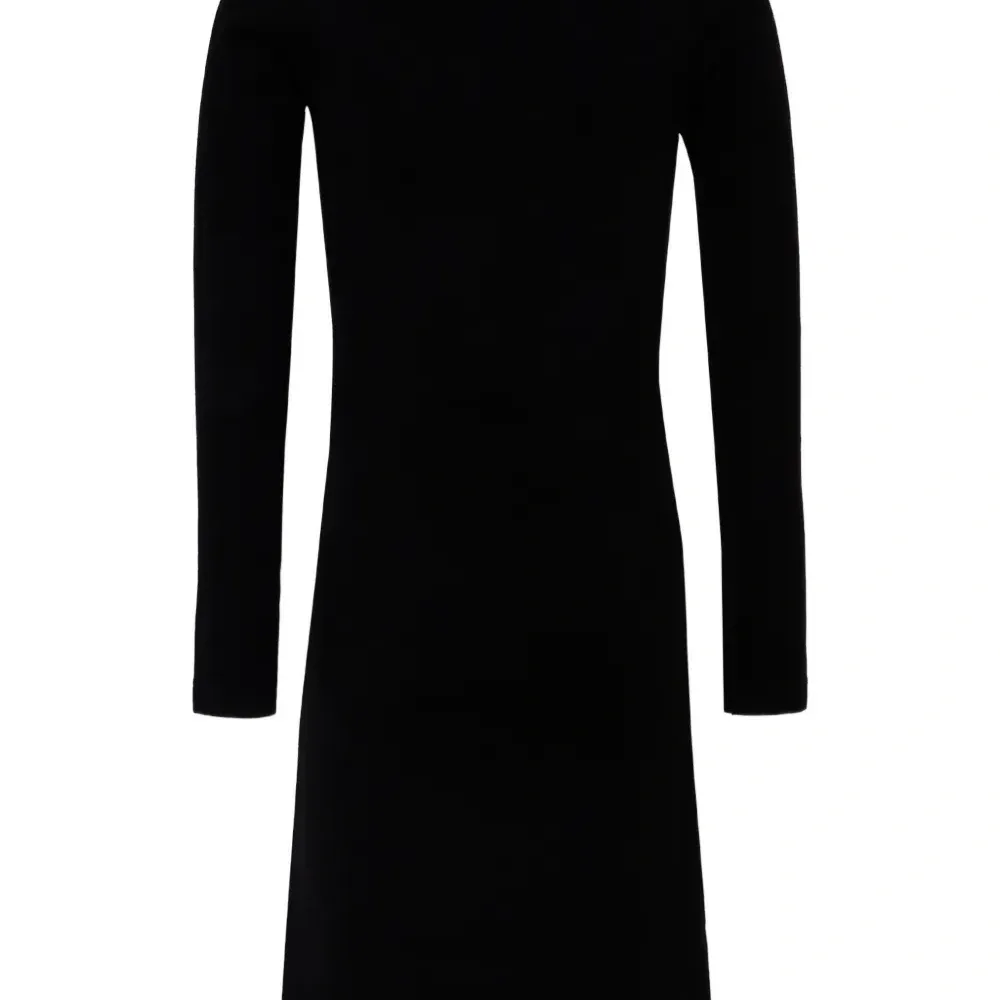 облегающее платье с длинными рукавами