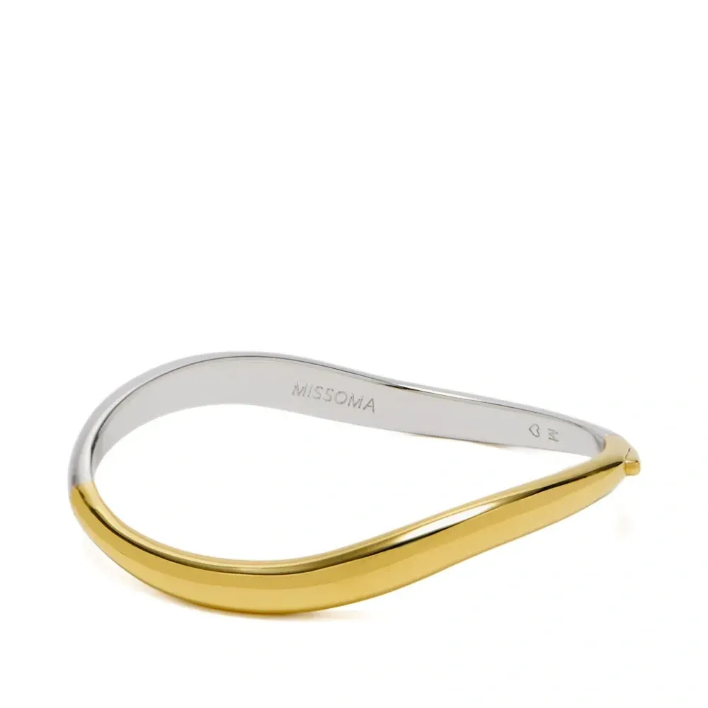 Браслет с позолоченным волнистым узором