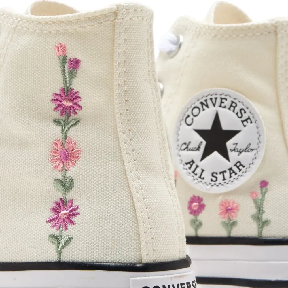 высокие кеды с цветочной вышивкой