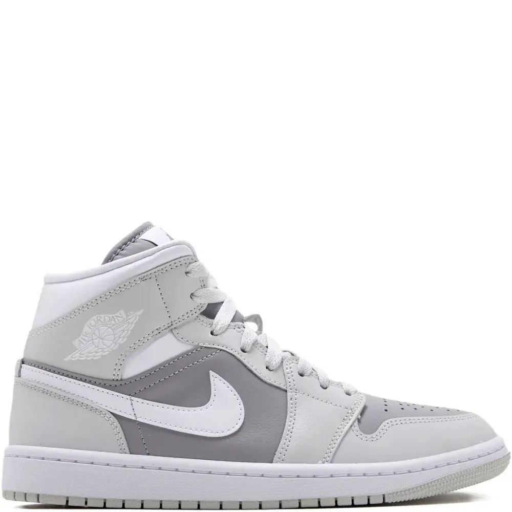 Кроссовки Air Jordan 1