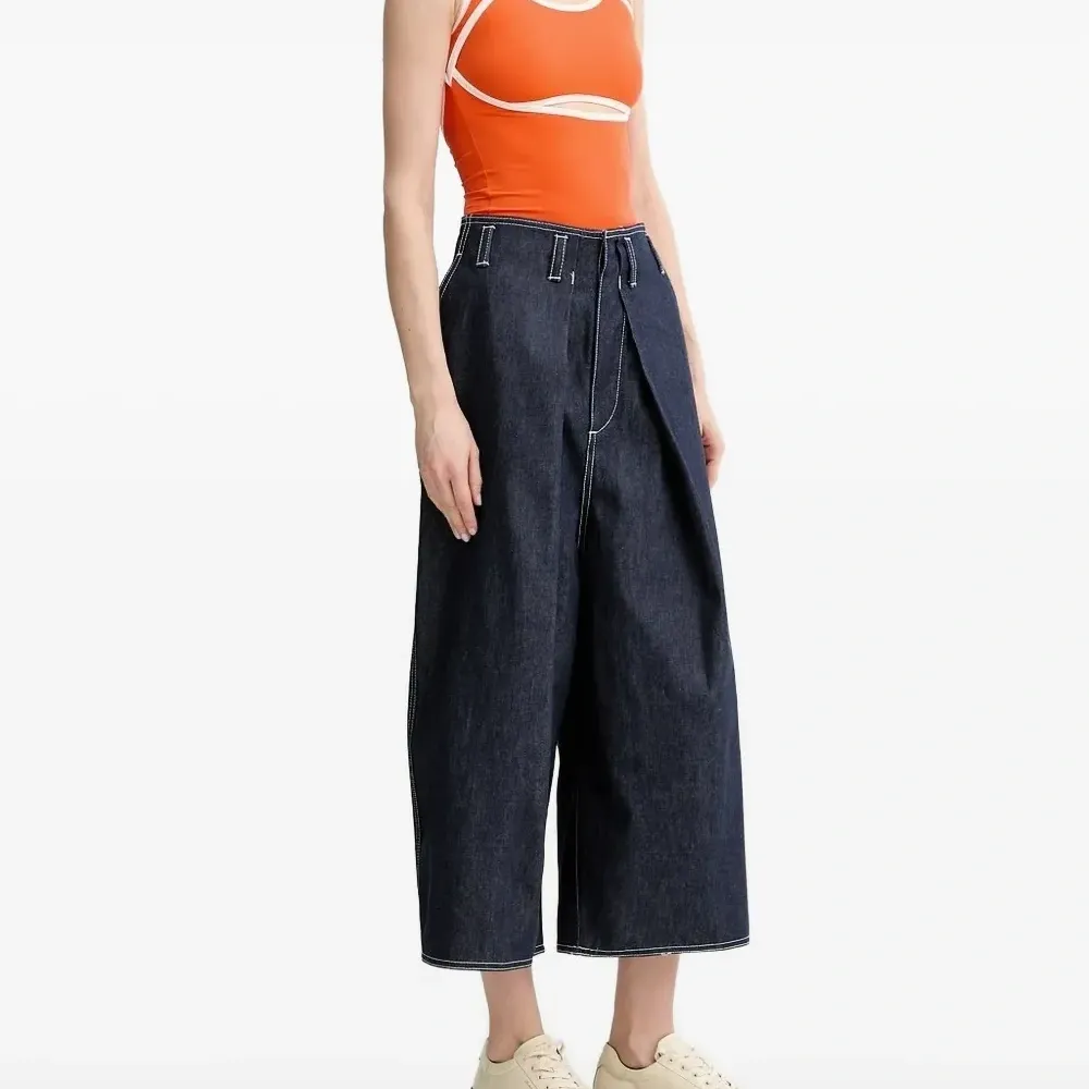 Топ без рукавов Топ без рукавов