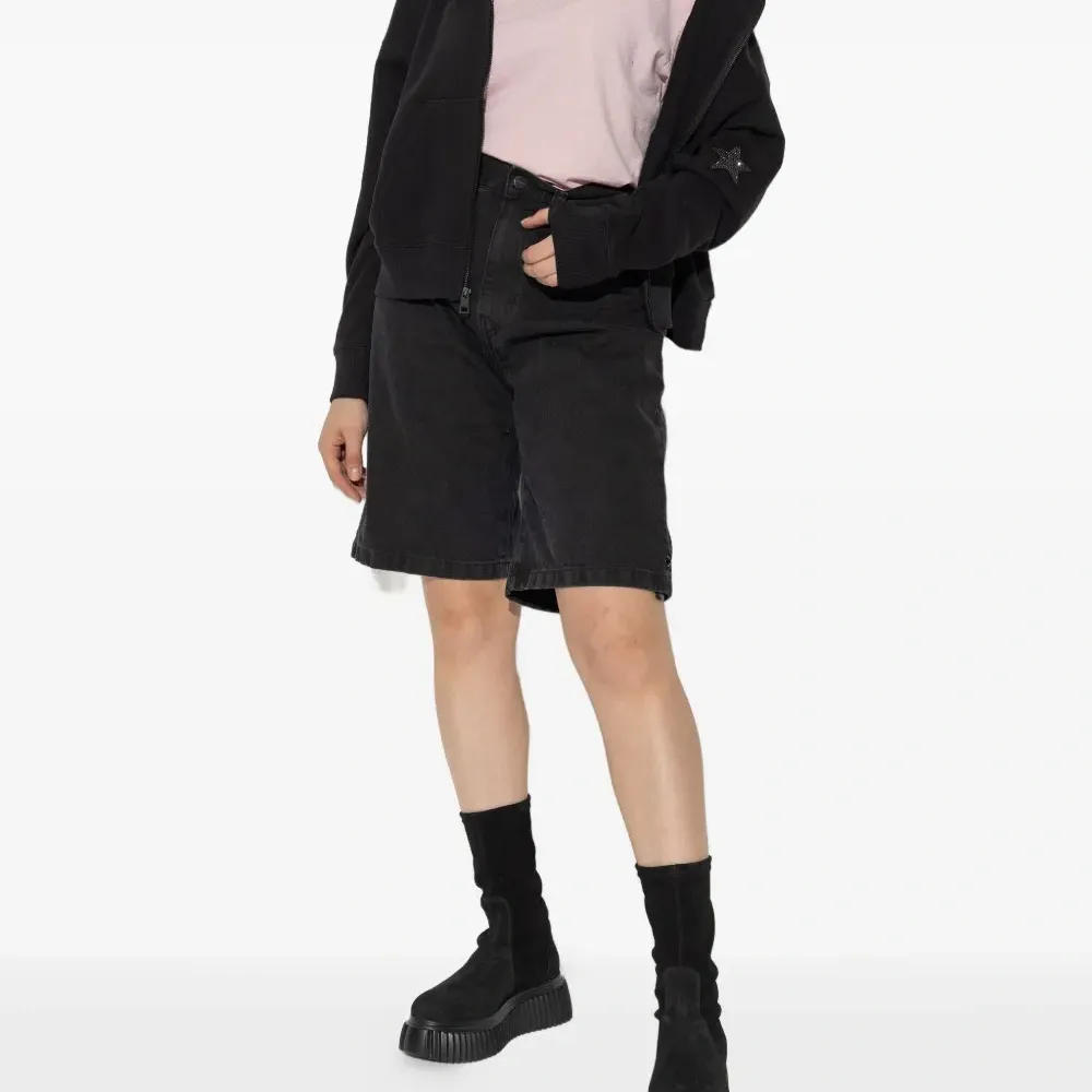 Велюровые ботинки