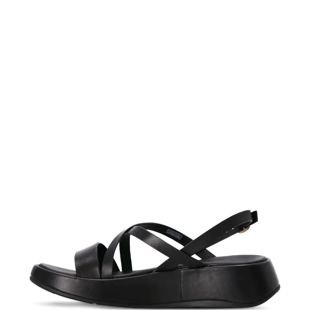 Сандалии с ремешками