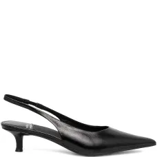 Туфли с заостренным носком и ремешком на пятке