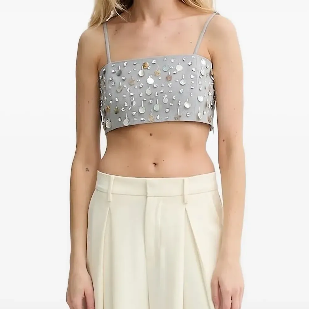 Декорированный топ Декорированный топ