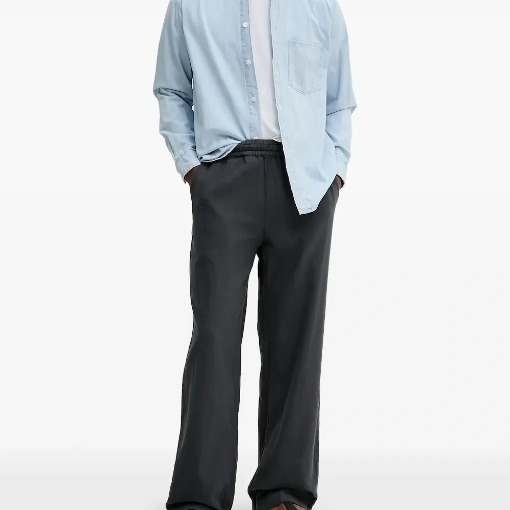 Рубашка с длинными рукавами и карманами