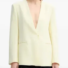 Жакет с V-образным вырезом и поясом