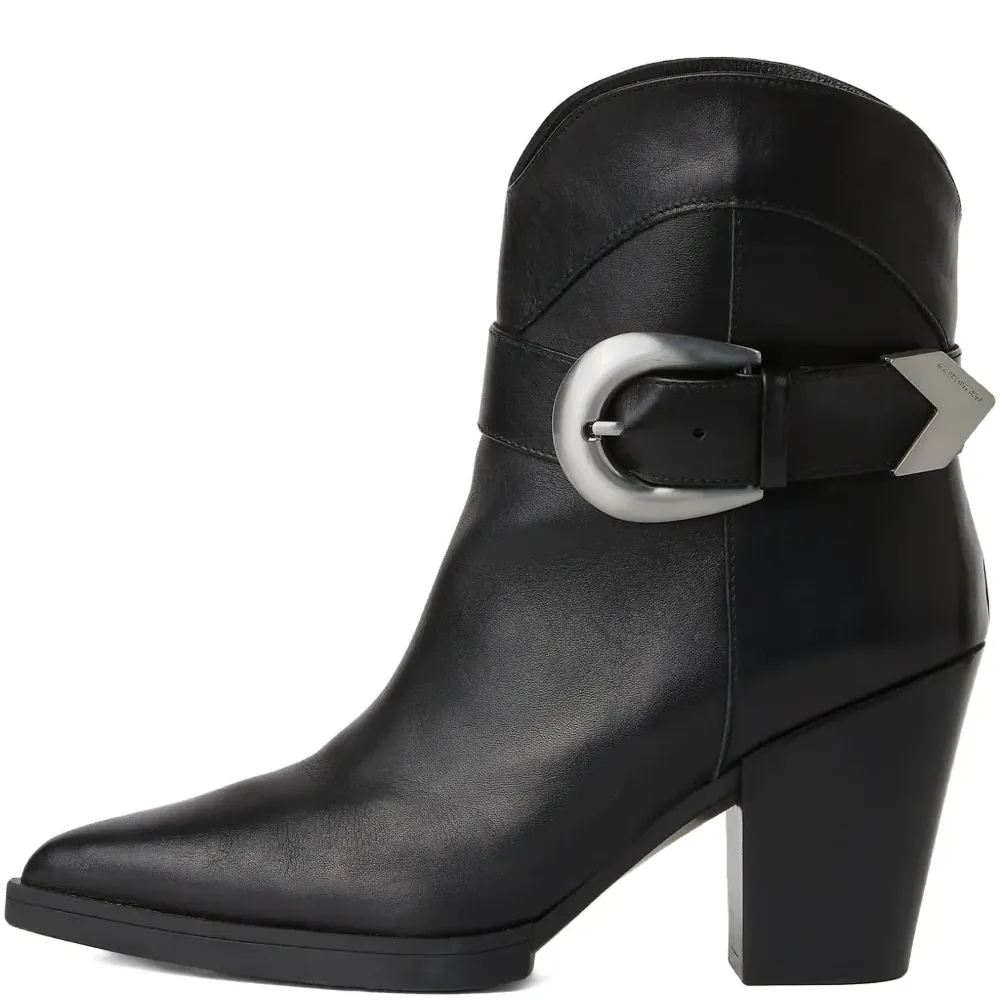 Ботинки Kowboy с заостренным носком и пряжками Ботинки Kowboy с заостренным носком и пряжками