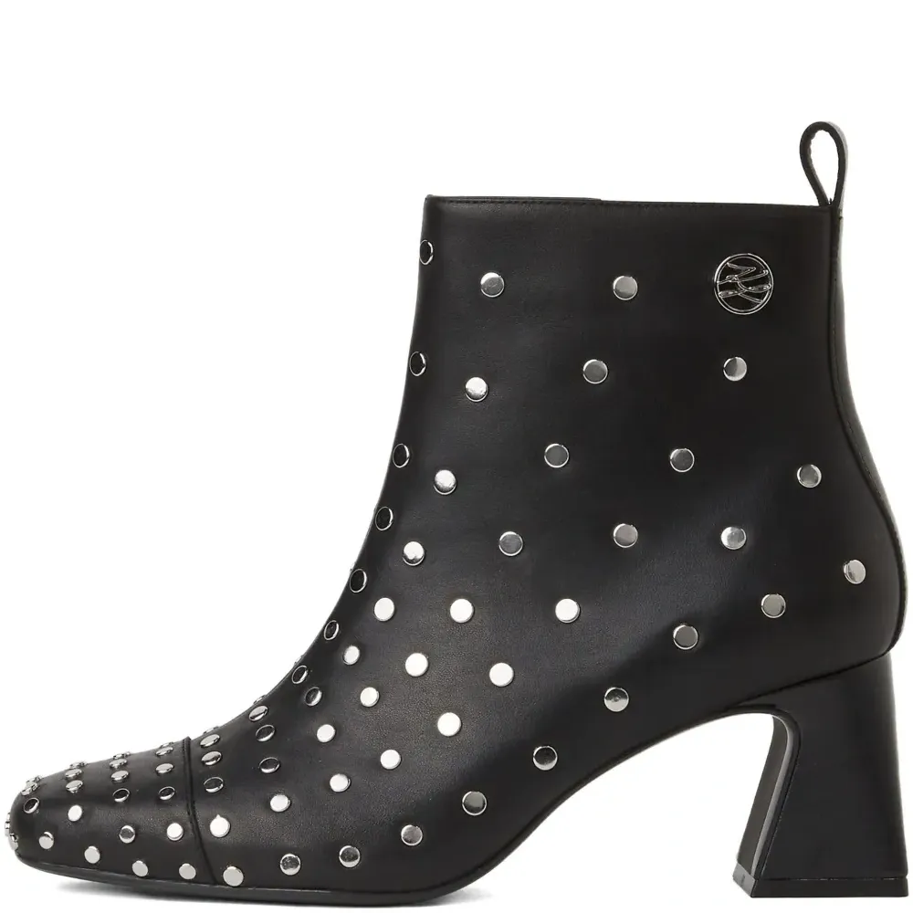 Ботильоны на блочном каблуке с заклепками