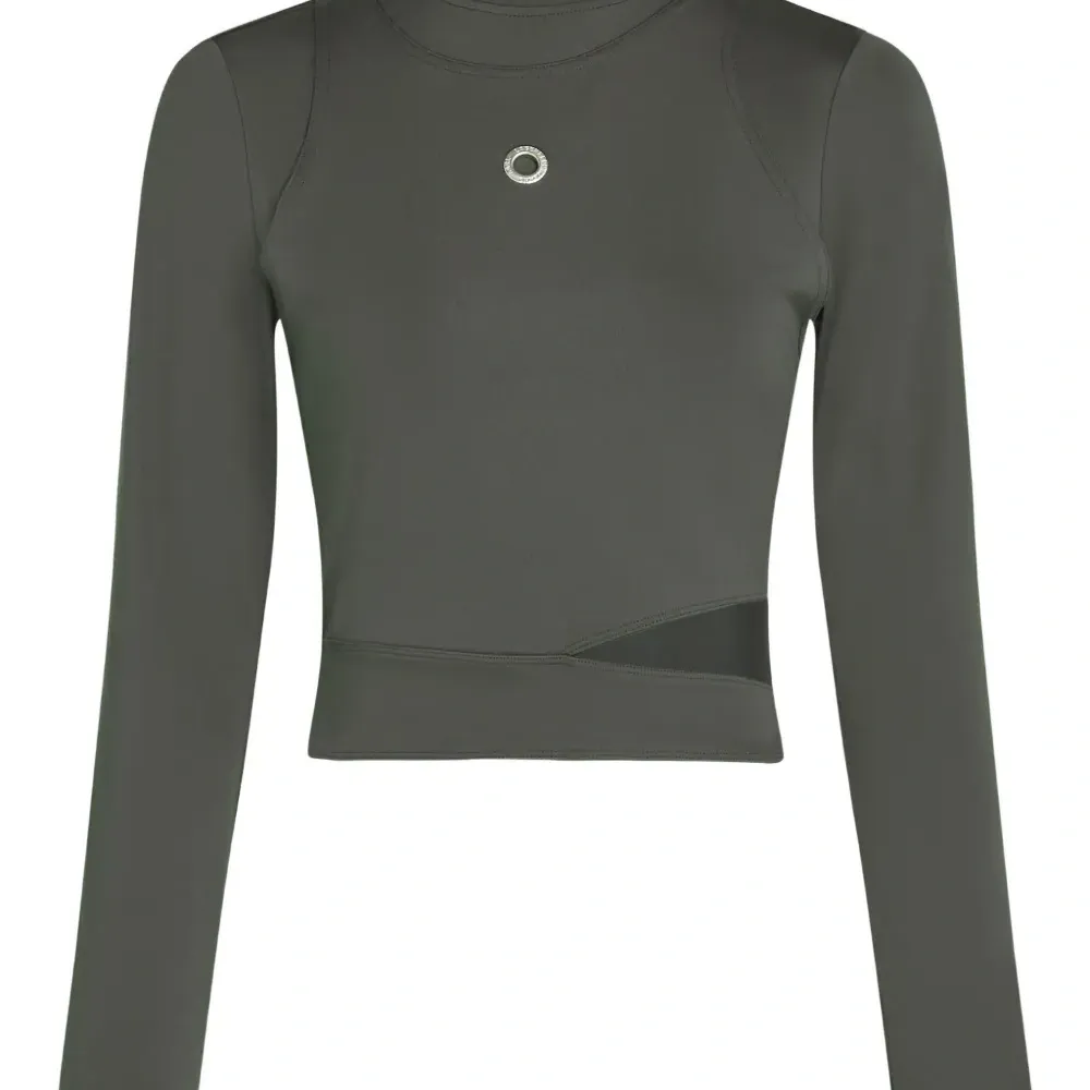 Топ с высоким воротником и вырезами