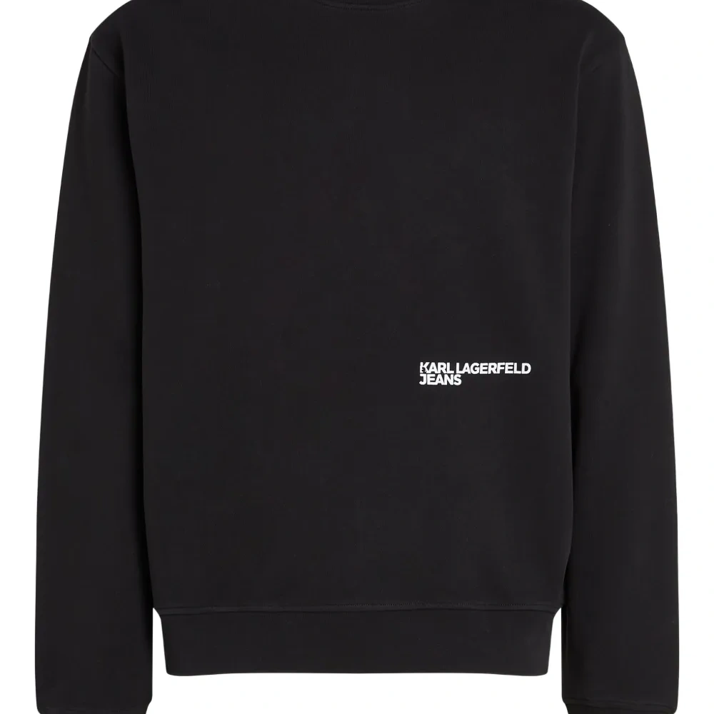 Толстовка с круглым вырезом