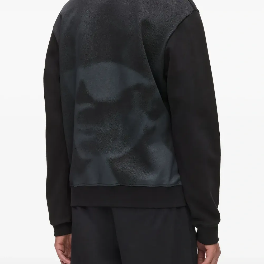 Толстовка с круглым вырезом