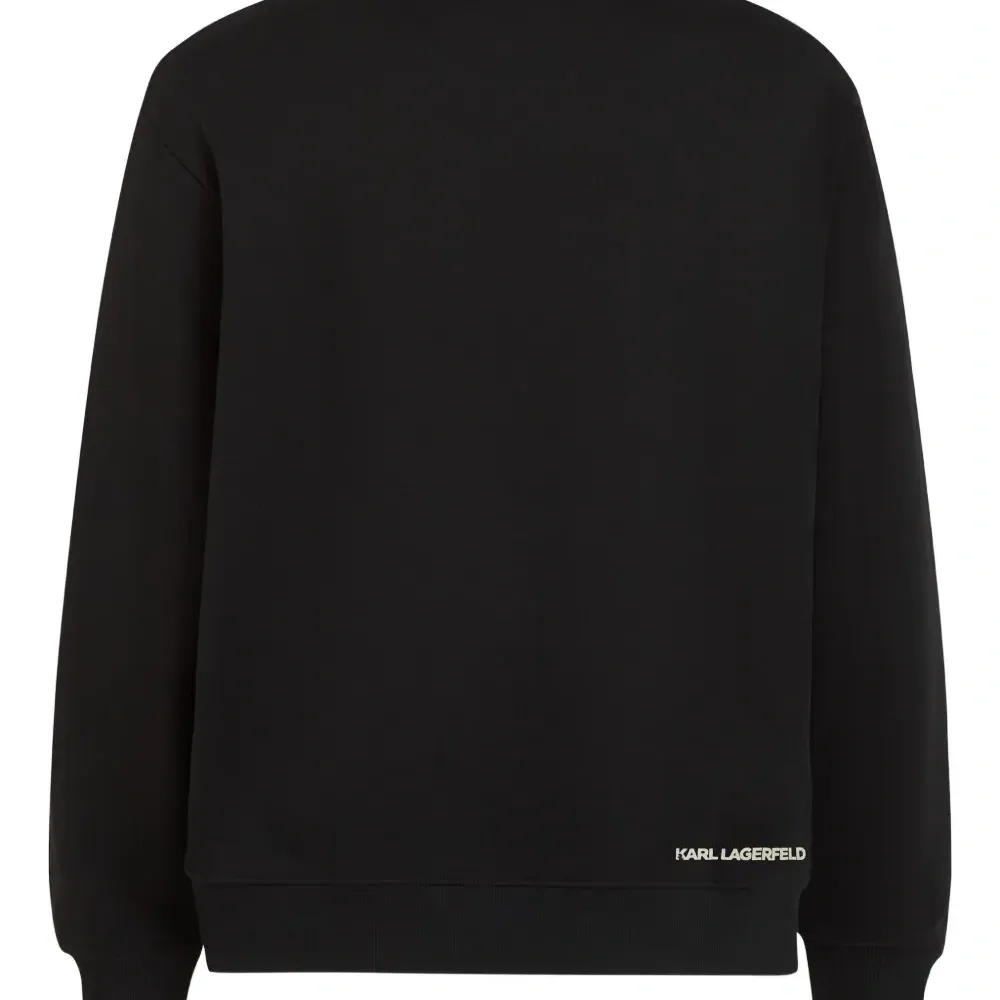 Толстовка с монограммой