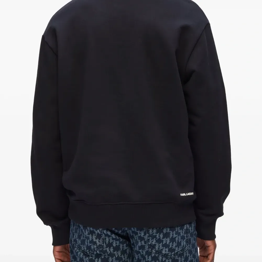 Толстовка с монограммой