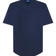 Футболка с тисненым логотипом