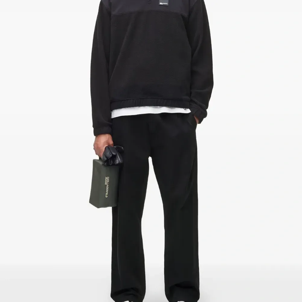 Брюки с карманами