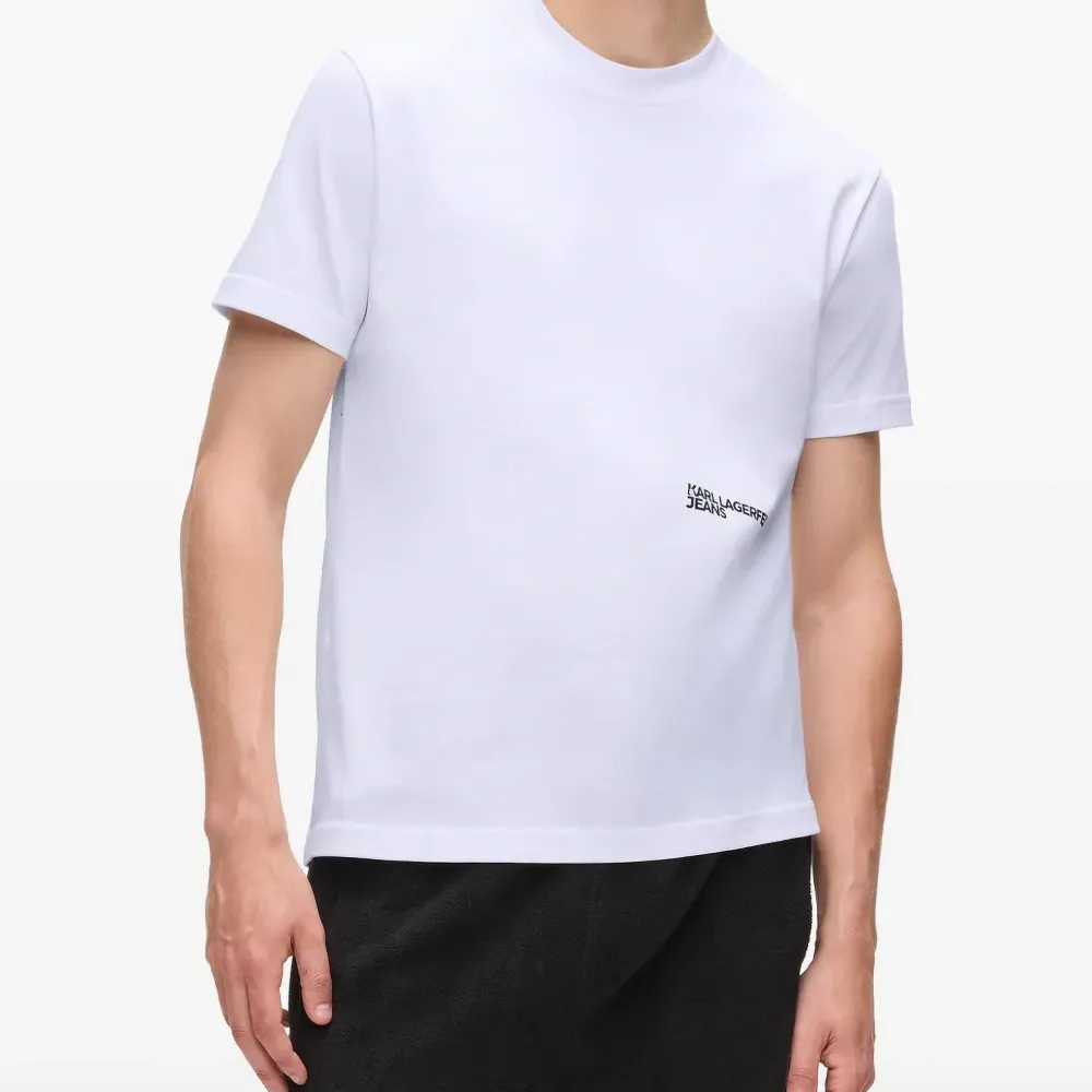 Футболка Karlism с принтом