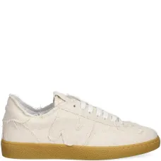 Кроссовки с бахромой