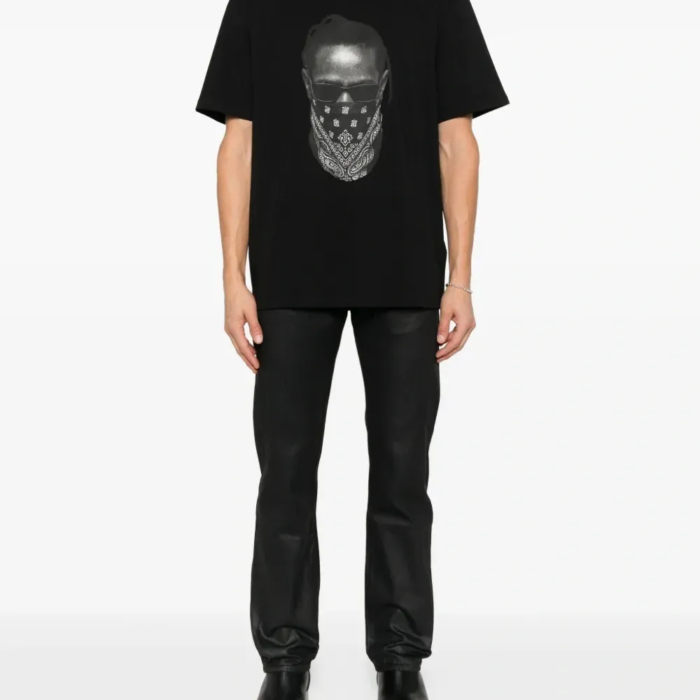 Футболка с принтом