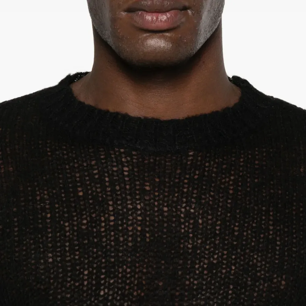 Вязаный свитер Вязаный свитер