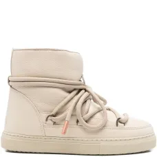 Ботинки на шнуровке Ботинки на шнуровке